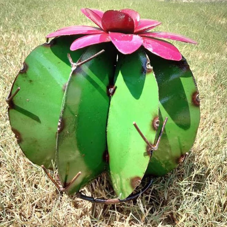 #111 • Metal Art - Small Green Cactus w/Pink Flower