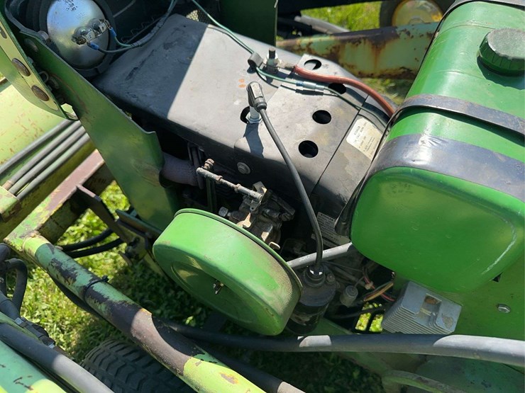 john-deere-140-image-14