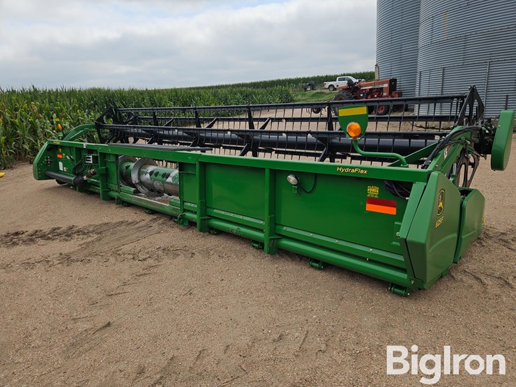 2009-john-deere-625f-image-5