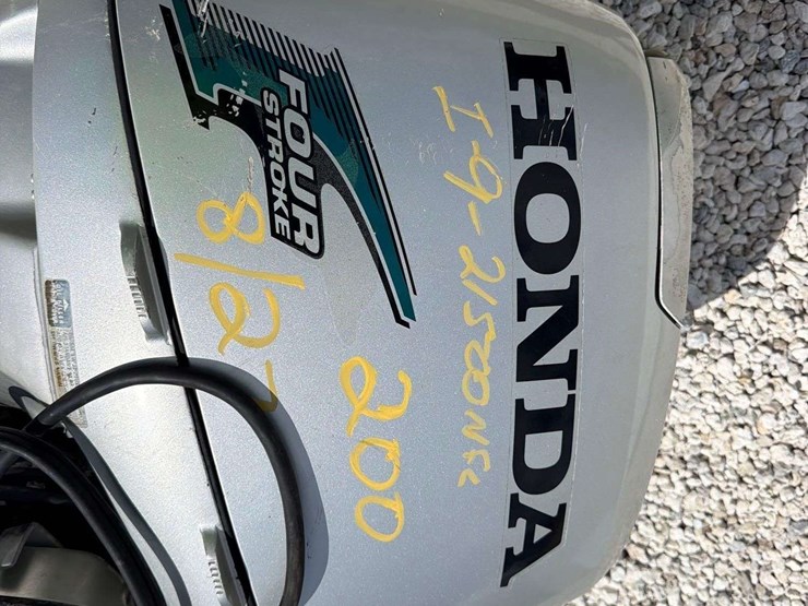 honda-50hp-outboard-boat-motor-image-9