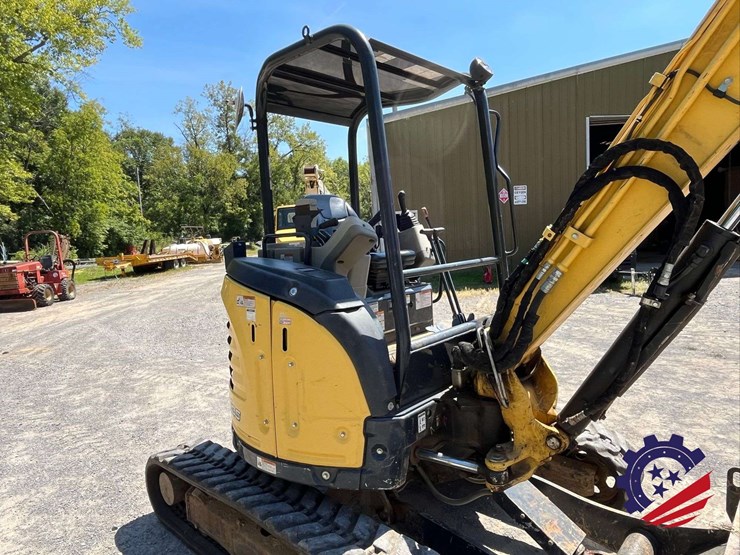 yanmar-vi035-6a-mini-excavator-image-24