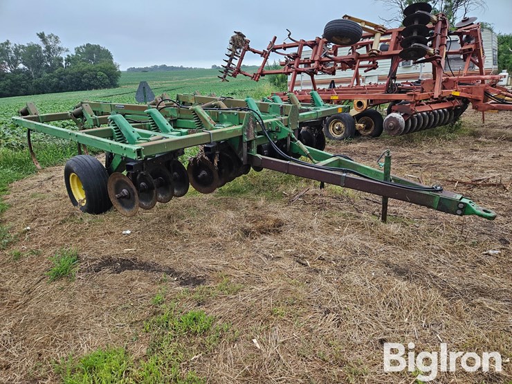 1984-john-deere-712-image-3