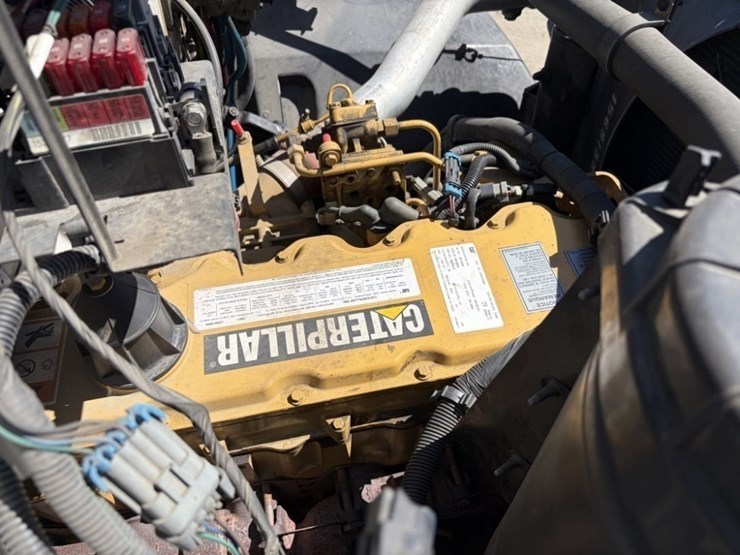 2002-caterpillar-3126-image-11
