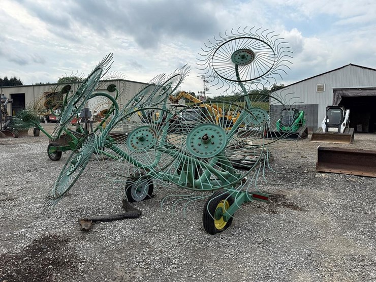 john-deere-702-image-4