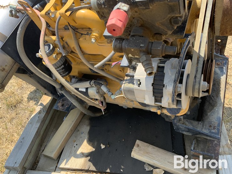 john-deere-300-image-4