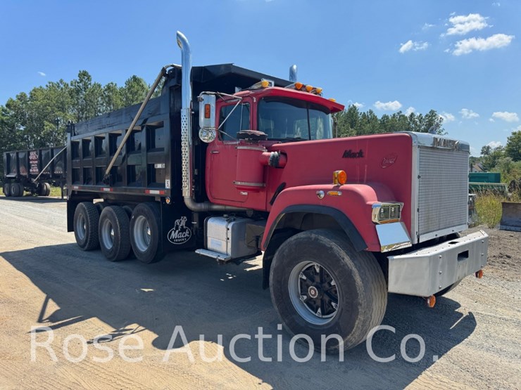 1988-mack-superliner-tri-axle-dump-truck-v8-500-mack-engine-(ashland,-va)-image-5