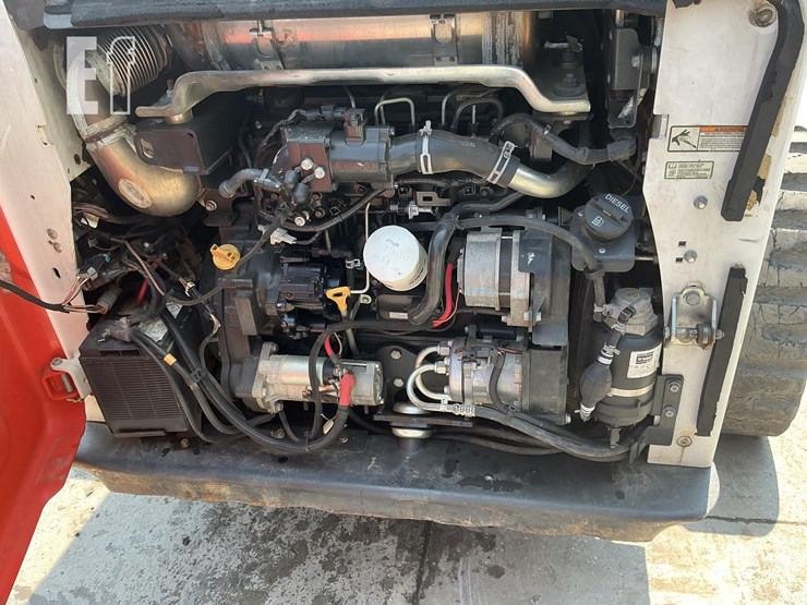 2019-bobcat-t770-image-18