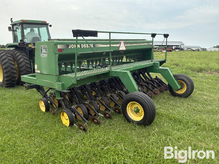 john-deere-750-image-7