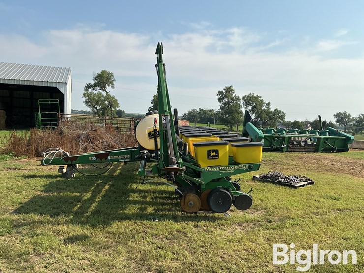 john-deere-1750-image-8