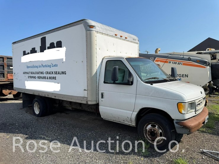 2000-ford-e350-image-1