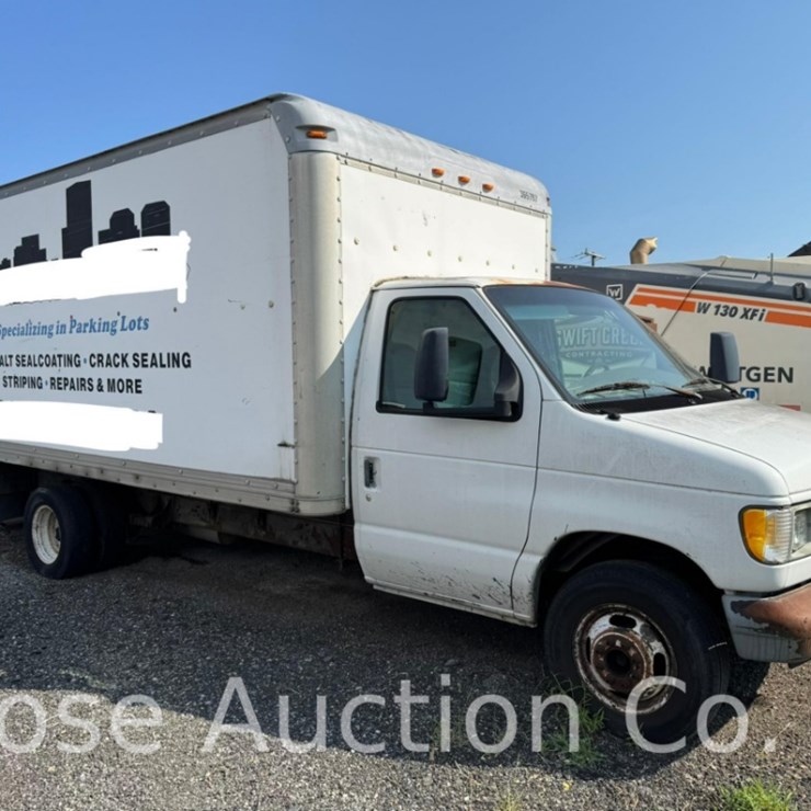 2000 FORD E350