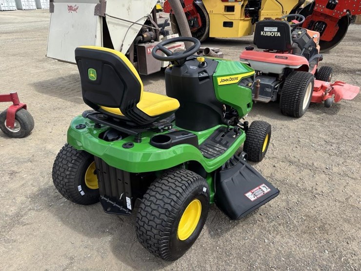 2026-john-deere-s120-image-3