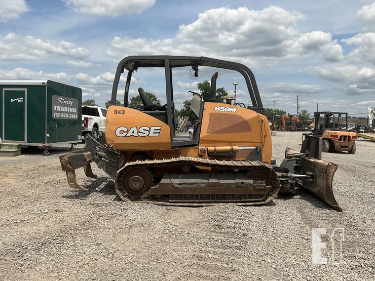 2018-case-650m-lt-image-5
