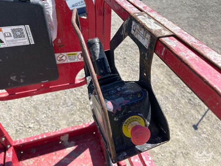 scissor-lift-image-13