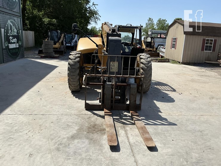 2016-caterpillar-tl642d-image-7