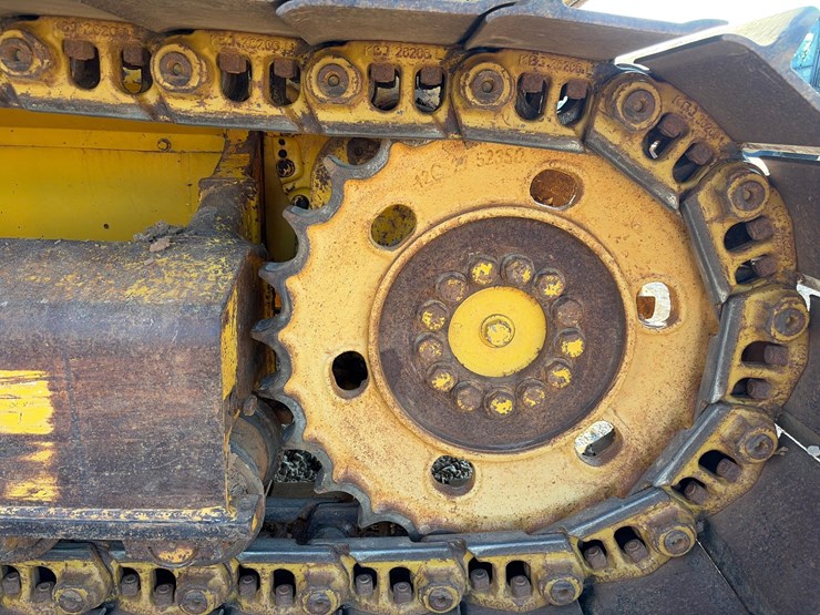 komatsu-d41e-6-image-6