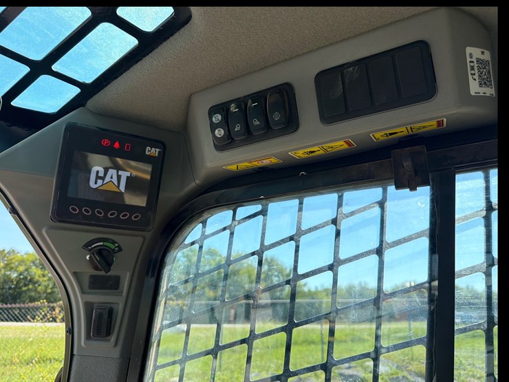caterpillar-259d3-image-14