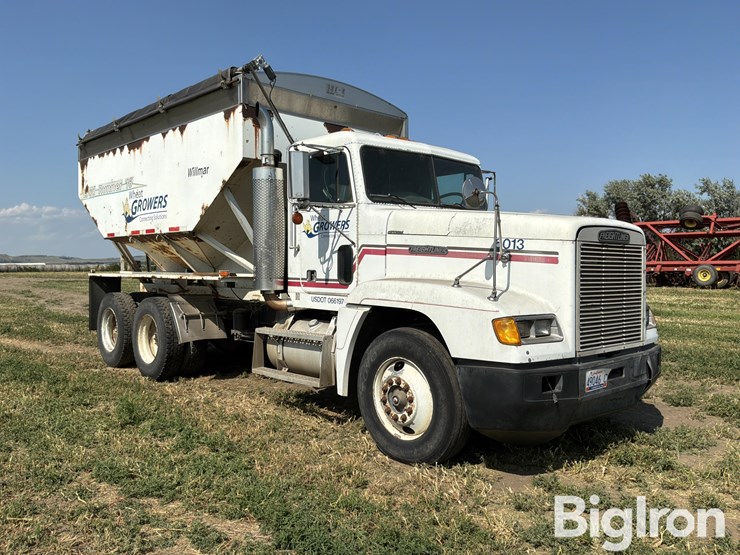 1990-freightliner-fld120-image-3