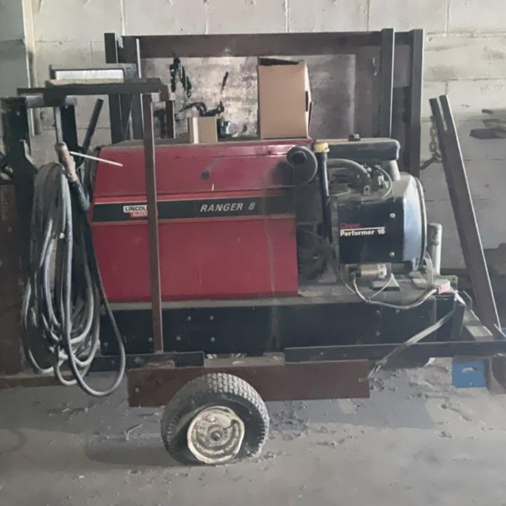 #113 • Lincoln Electric Ranger 8 Welder