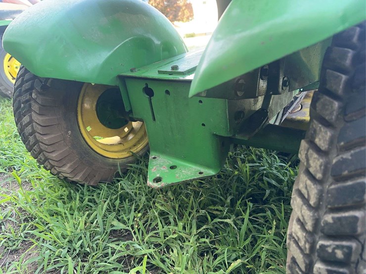 john-deere-112-image-9