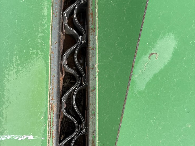 2011-john-deere-1253a-image-10