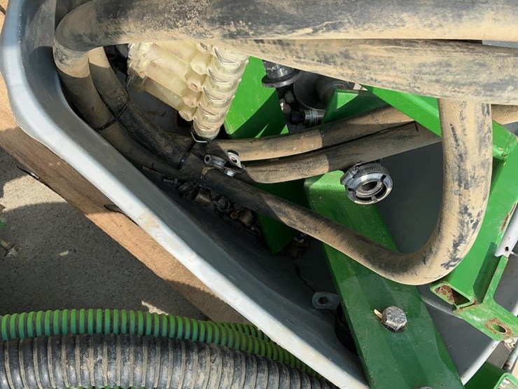 john-deere-1770-image-15