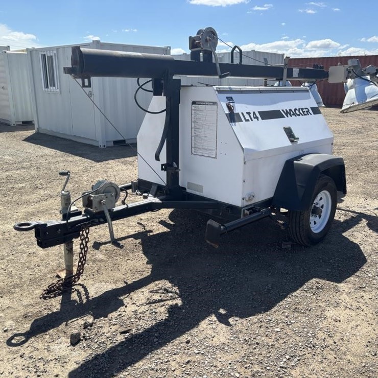 2000 WACKER NEUSON LT4