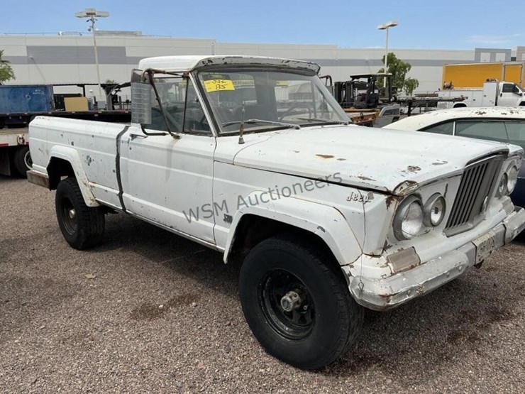 1966-jeep-gladiator-image-3