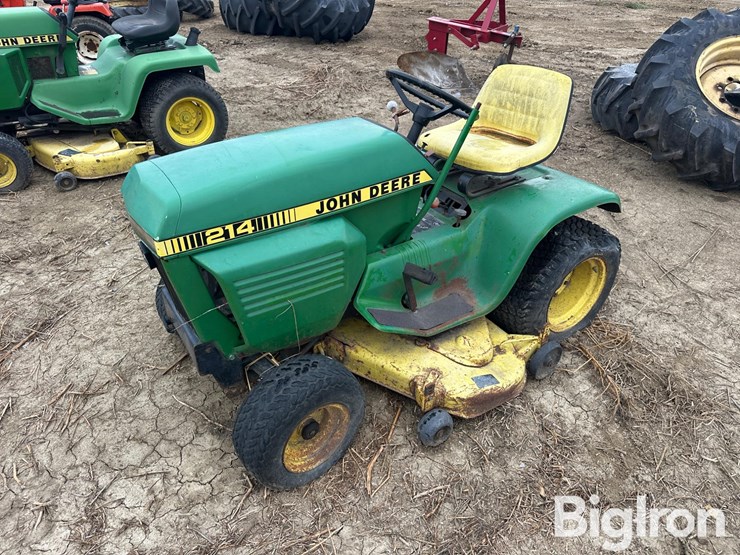 john-deere-214-image-1