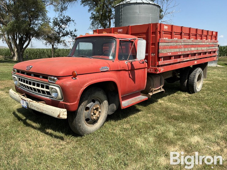 1965-ford-f600-image-1