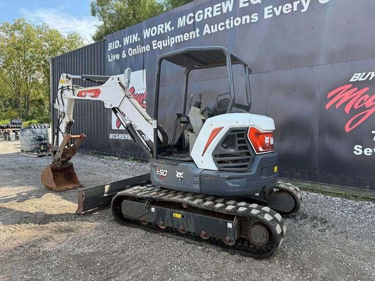 2022-bobcat-e50-image-2