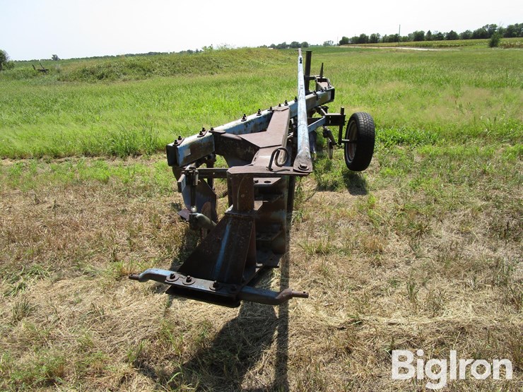 ford-142-image-2