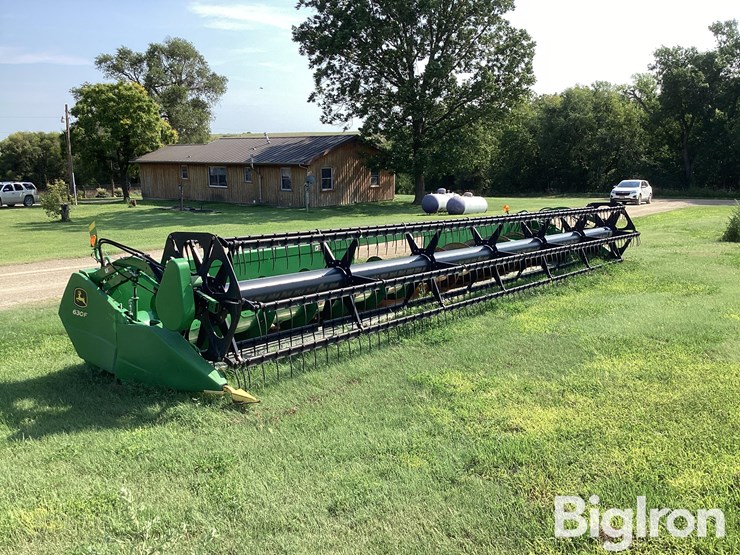 2012-john-deere-630f-image-3