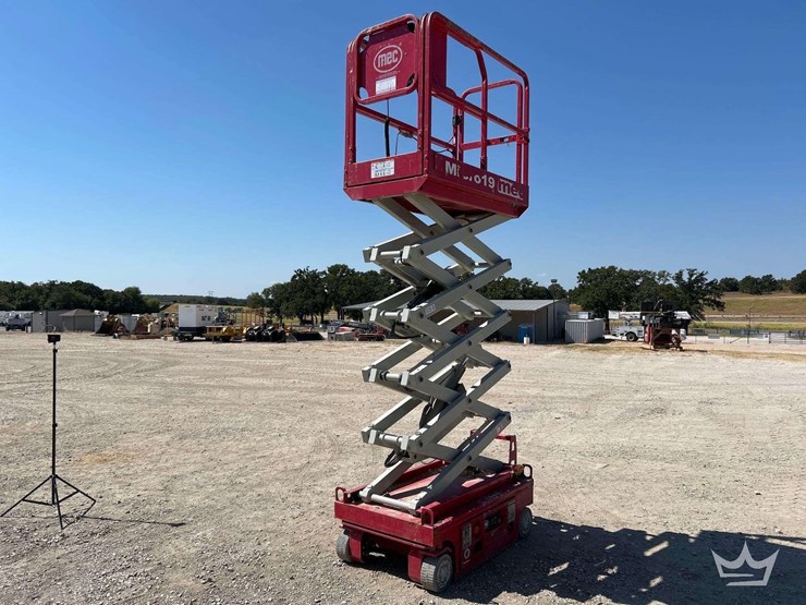 scissor-lift-image-3