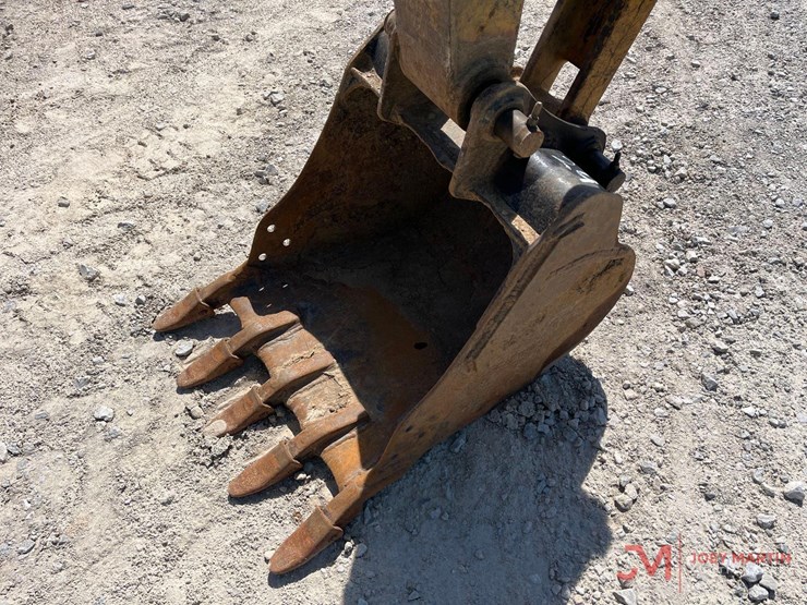 2017-caterpillar-305.5e2-cr-image-6