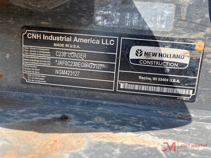 new-holland-c238-image-14