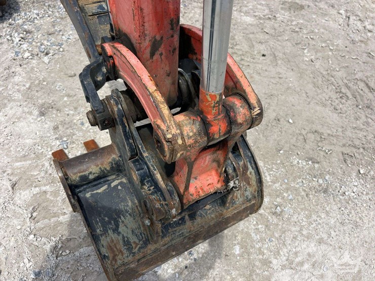 2019-kubota-kx71-3s-image-15