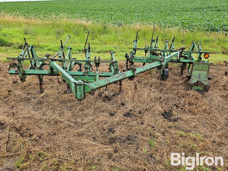 john-deere-at40-image-2