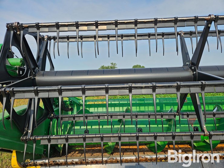 2012-john-deere-625f-image-15
