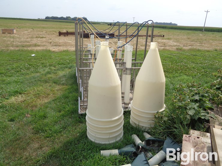 stainless-steel-tube-feeders-image-6