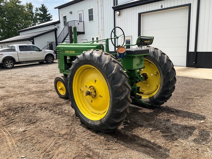 1950-john-deere-a-image-3