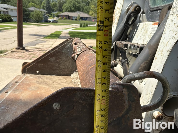 2017-bobcat-s550-image-17