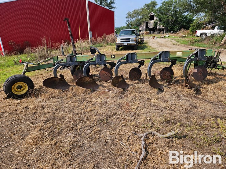 1990-john-deere-2700-image-4