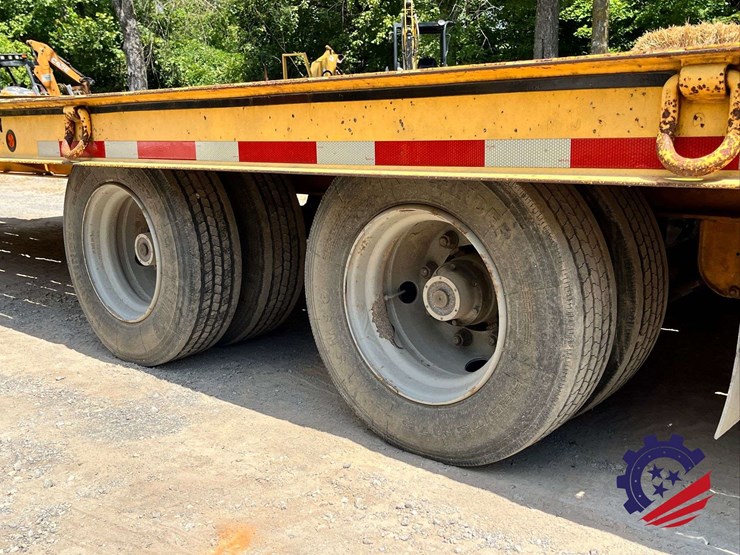 2018-better-built-22.5t-dual-t/a-equipment-trailer-image-7