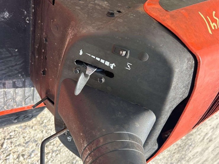 2013-ariens-40in-riding-mower-image-16