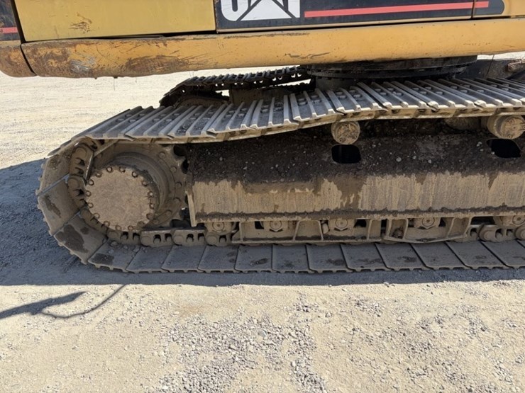 2003-caterpillar-315c-image-28