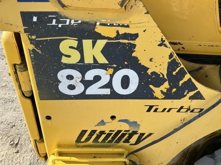 komatsu-sk820-5n-image-13