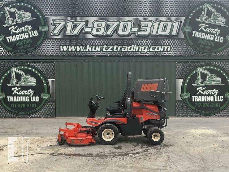 2015-kubota-f3990-image-1
