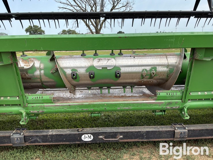 2009-john-deere-630f-image-12
