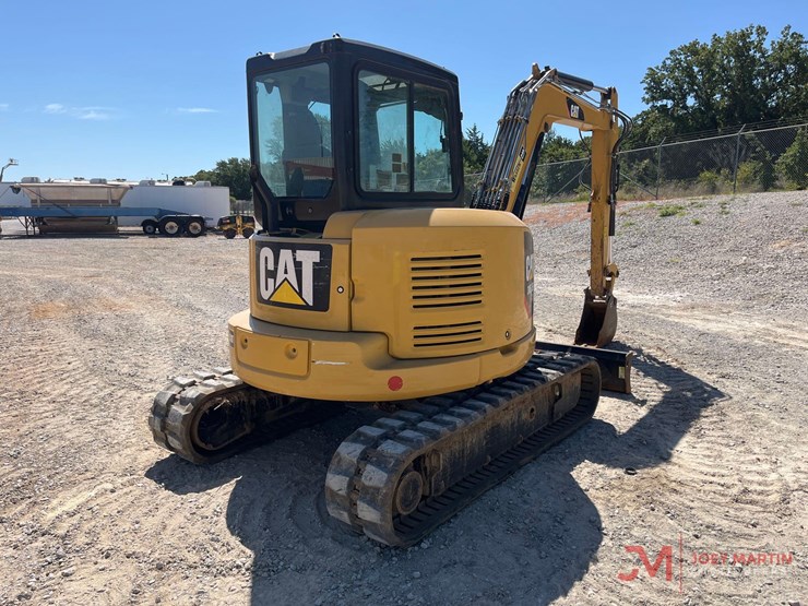 2016-caterpillar-305.5e2-cr-image-4